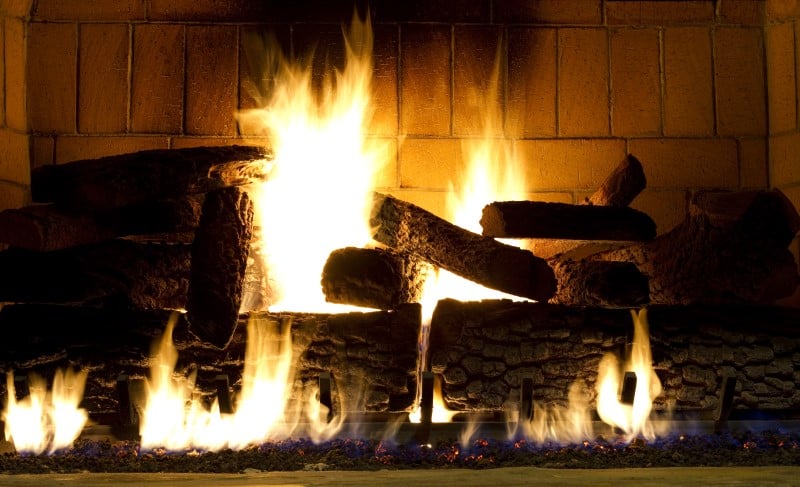 Types of Gas Logs & How to Choose Right