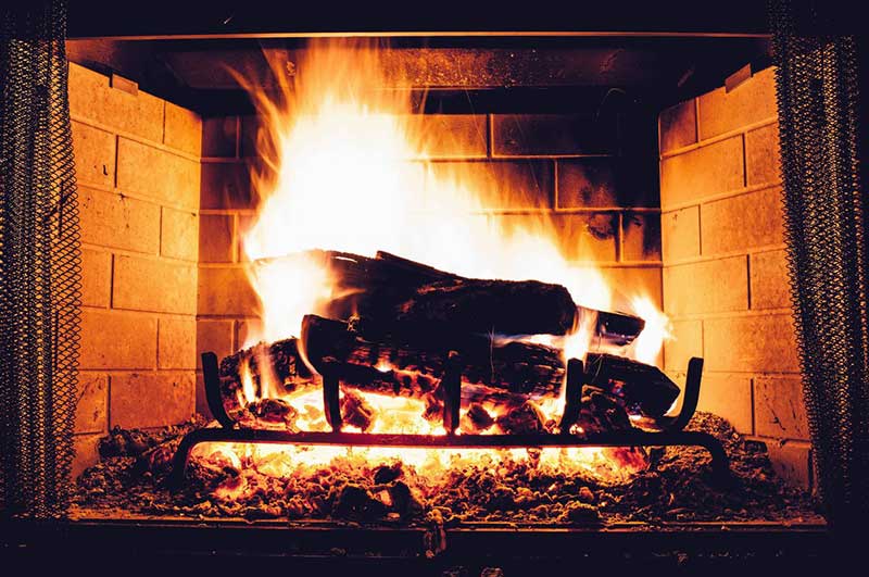 The-Benefits-of-Fireplace-Cleaning